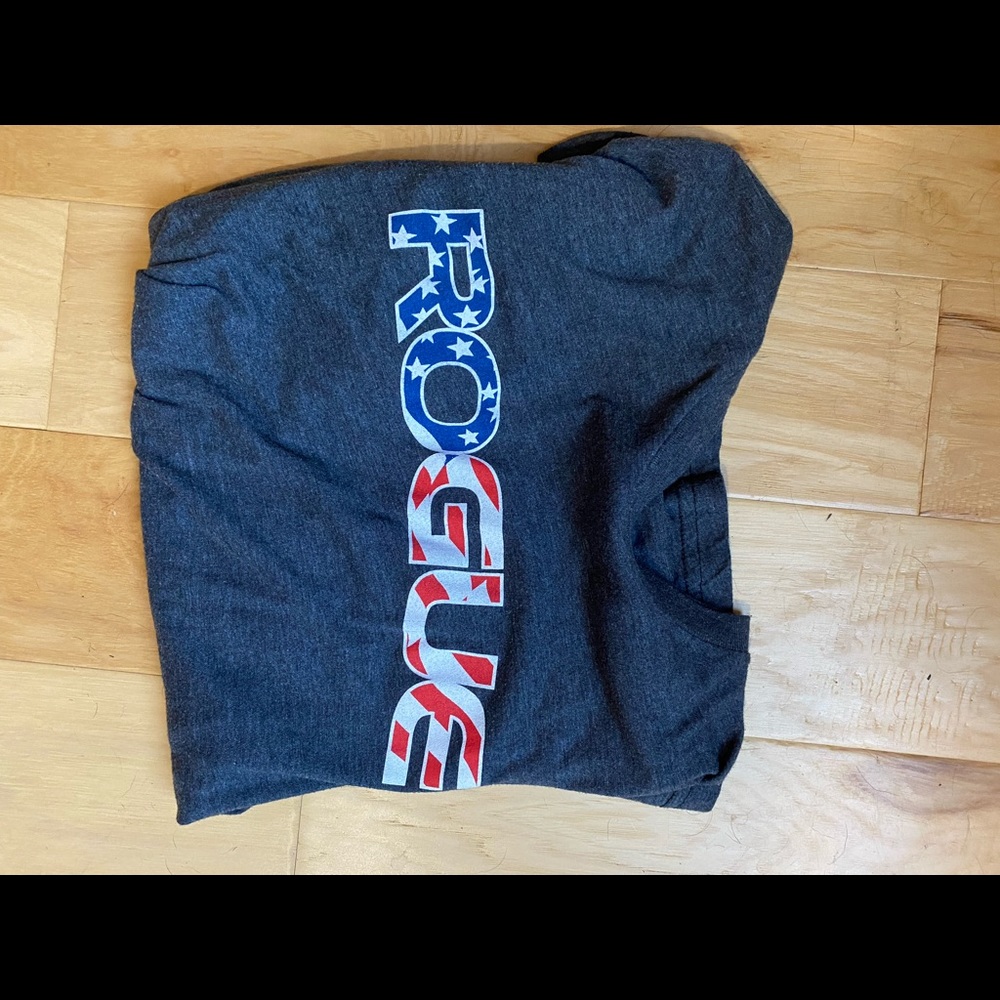MENS ROGUE USA WORKOUT SHIRT MEDIUM